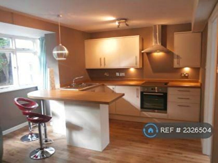 1 Bedroom Flat To Rent In Tapton Crescent Road, Sheffield, S10