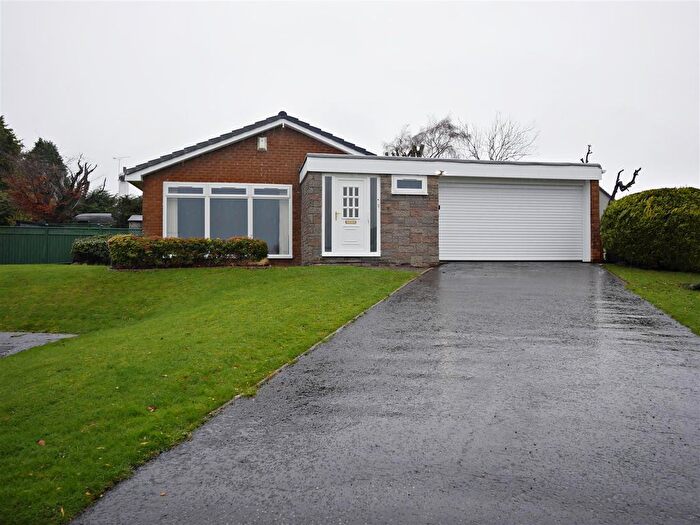 3 Bedroom Detached Bungalow To Rent In Blair Gardens, Torrance, Glasgow, G64