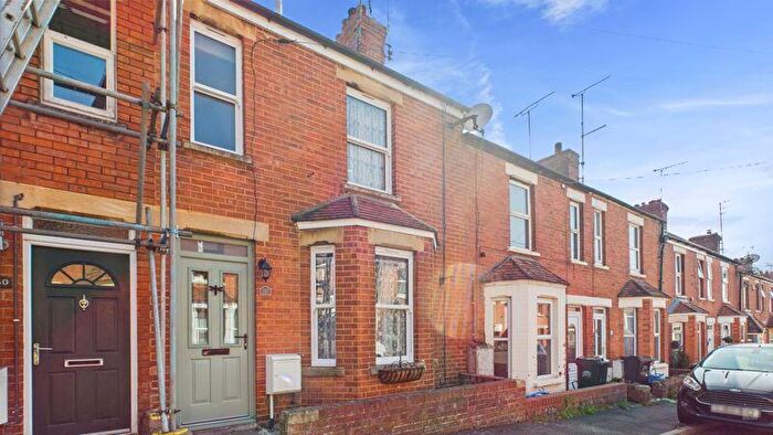 3 Bedroom Terraced House To Rent In Cromwell Road, Yeovil, BA21