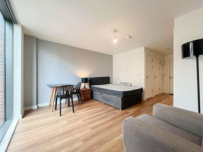 Studio To Rent In Falkner Street, Liverpool, Merseyside, L8