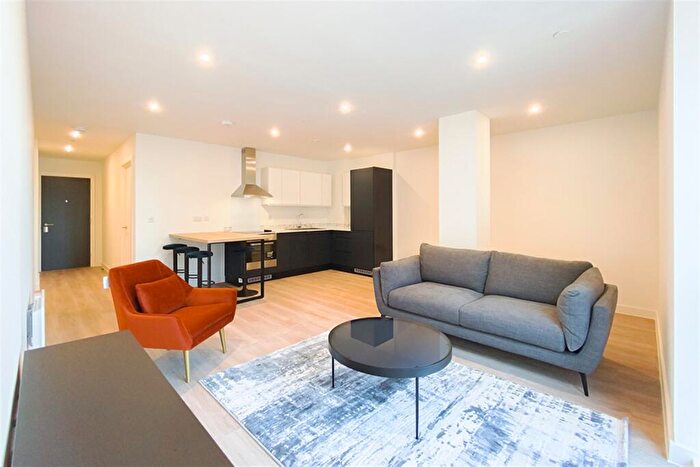 2 Bedroom Apartment To Rent In Exchange Point, New Kings Head Yard, M3