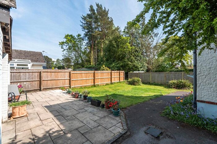 5 Bedroom Detached House For Sale In Highfield Road, West Moors, Ferndown, Dorset, BH22