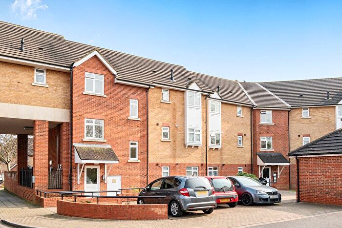 1 Bedroom Flat For Sale In Flat, Penard Road, London, UB2