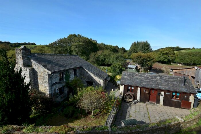 4 Bedroom Detached House For Sale In Trewen, Launceston, PL15