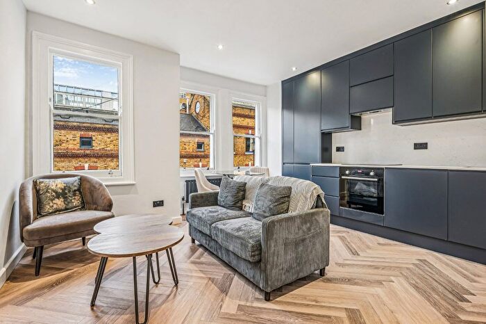 2 Bedroom Flat To Rent In Hewer Street, North Kensington, W10