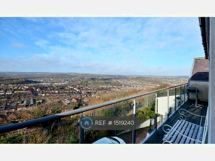 2 Bedroom Flat To Rent In Derbyshire Lane, Sheffield, S8