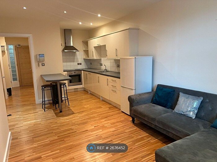 1 Bedroom Flat To Rent In Deansgate, Manchester, M3