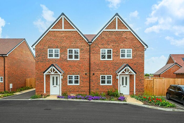 3 Bedroom Semi-Detached House For Sale In Off Thanet Way, Whitstable, CT5