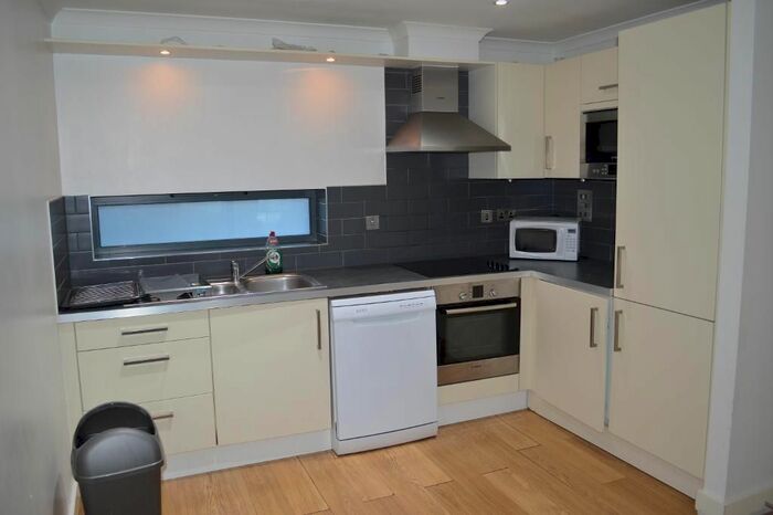 2 Bedroom Flat To Rent In Edge Apartments, Lett Road, Stratford, London, E15