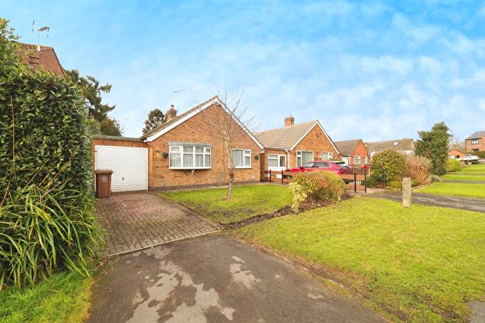 2 Bedroom Detached Bungalow For Sale In Park Lane, Weston-On-Trent, Derby, DE72