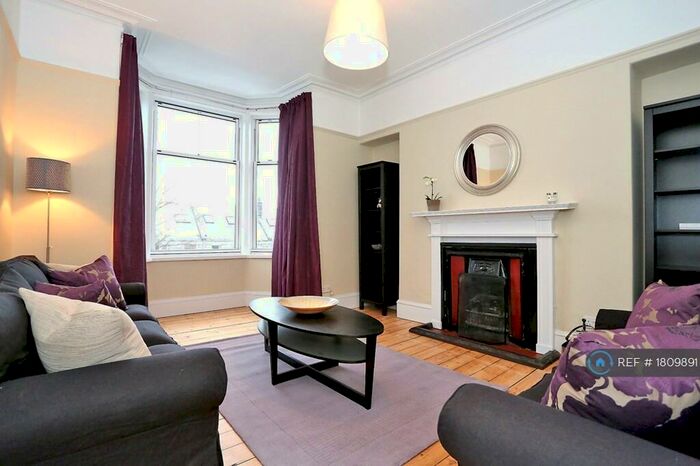 1 Bedroom Flat To Rent In Forest Avenue, Aberdeen, AB15