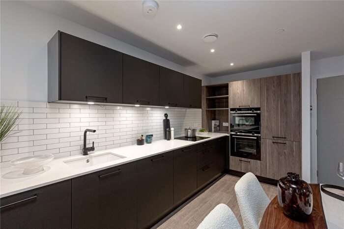3 Bedroom Flat For Sale In Plot - Henderson Place, Edinburgh, Midlothian, EH3