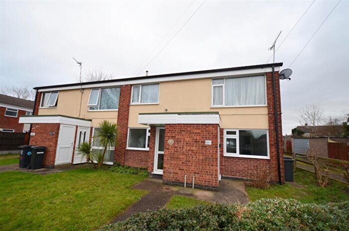 2 Bedroom Maisonette To Rent In Featherstone Drive, Leicester, LE2