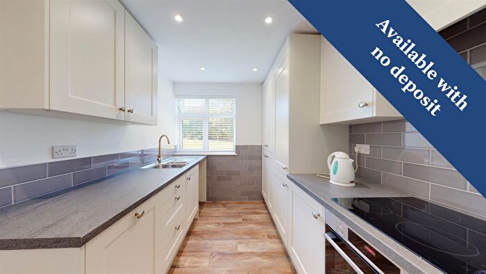 2 Bedroom Flat To Rent In Cheviot Court, Broadstairs, CT10