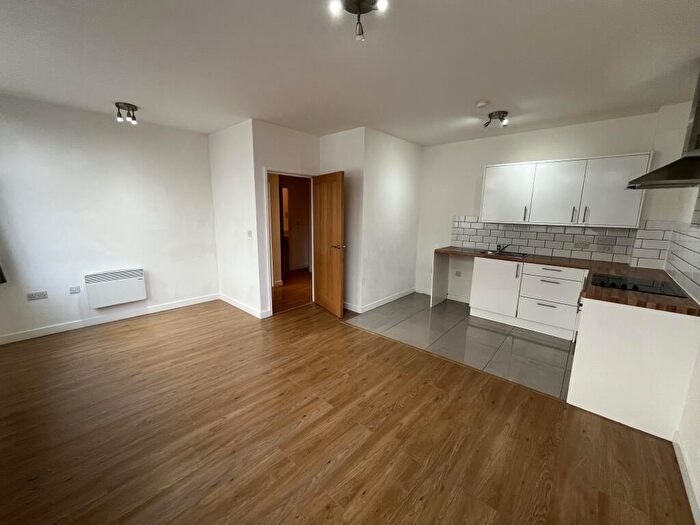 1 Bedroom Apartment To Rent In Oxford Street, Kidderminster, DY10