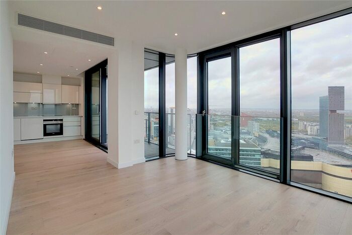 2 Bedroom Flat To Rent In Great Eastern Road, London, E15