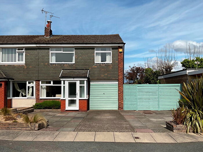 3 Bedroom Semi-Detached House For Sale In Thursby Close, Ainsdale, Southport, PR8