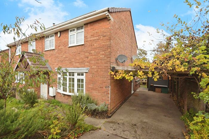 3 Bedroom Semi-Detached House For Sale In Queen Victoria Road, New Tupton, Chesterfield, Derbyshire, S42