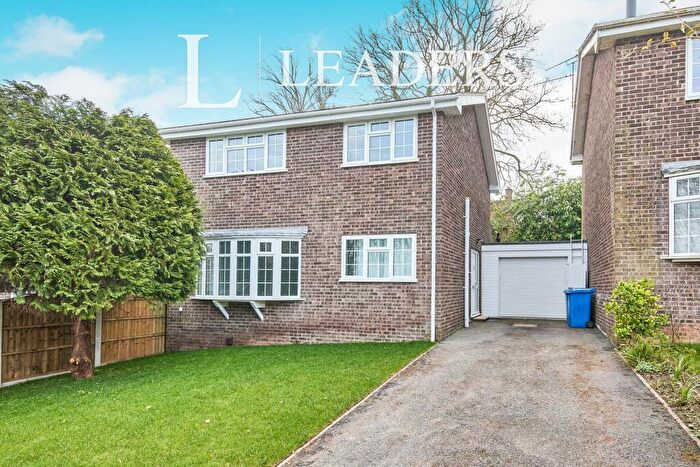 4 Bedroom Detached House To Rent In Cathedral View, Littleover, DE22