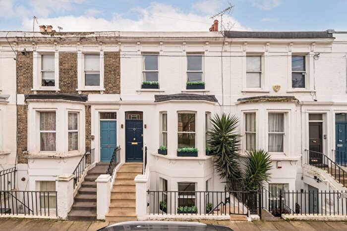 5 Bedroom Property To Rent In Anselm Road, Fulham, SW6