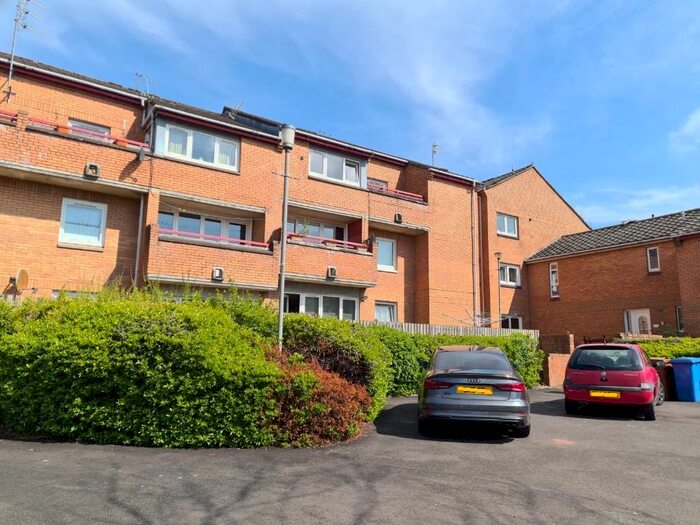 1 Bedroom Flat To Rent In Helenvale Court, Parkhead, Glasgow, G31