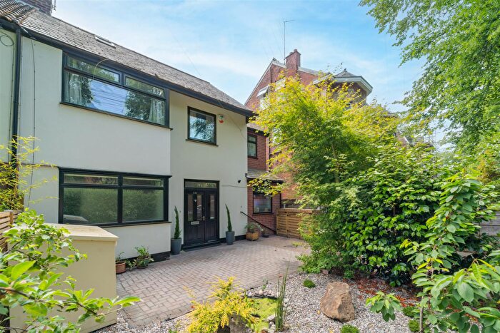 5 Bedroom Semi Detached House For Sale In Stanley Road, Whalley Range, M16