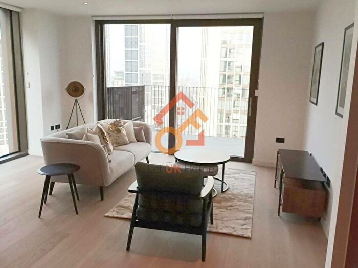 2 Bedroom Flat To Rent In Legacy Building Viaduct Gdns, Nine Elms, London, SW11