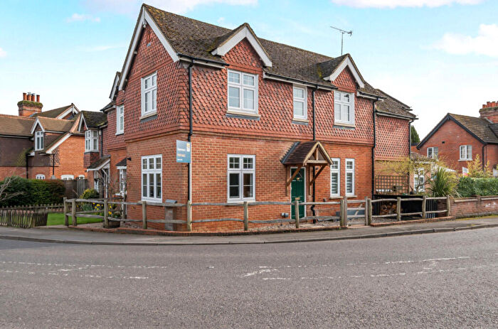 2 Bedroom Semi Detached House For Sale In The Old Post House, Fox Corner, Worplesdon, Guildford Surrey, GU3