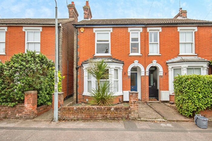 3 Bedroom Semi Detached House For Sale In Bristol Road, Ipswich, IP4