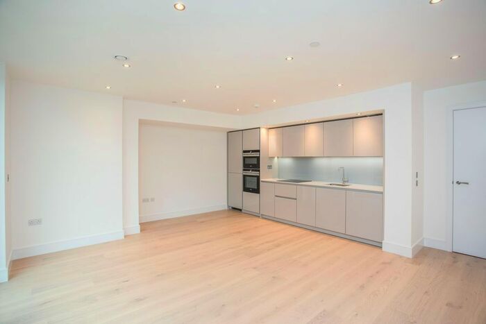 1 Bedroom Flat To Rent In Garnet Place, West Drayton, UB7