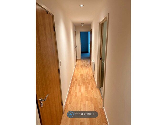 2 Bedroom Flat To Rent In Queen Anne House, Portsmouth, PO1