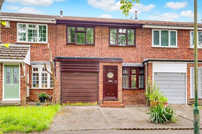 3 Bedroom End Of Terrace House For Sale In Hamilton Road, Nottingham, NG5
