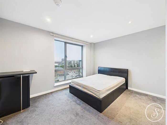 Studio To Rent In Skinner Lane, Leeds, LS7