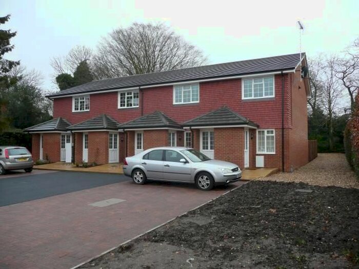 1 Bedroom Maisonette To Rent In Bartletts Court, Ash Vale, Aldershot, GU12