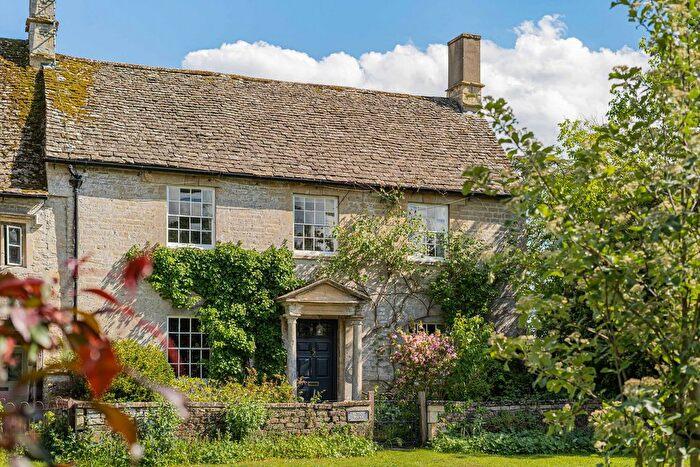 7 Bedroom Country House For Sale In Bampton Road, Black Bourton, Bampton Oxfordshire, OX18