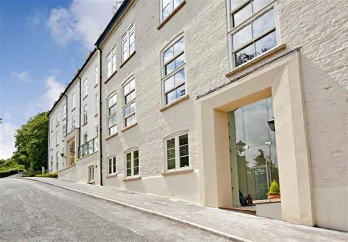 1 Bedroom Flat For Sale In Holywell Road, Malvern, WR14