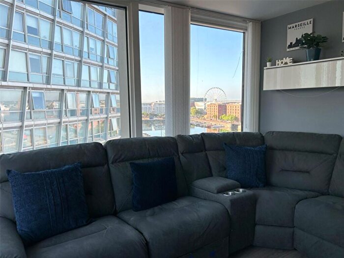 2 Bedroom Apartment For Sale In Strand Street, Liverpool, Merseyside, L1
