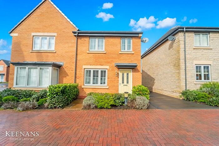 3 Bedroom Semi Detached House For Sale In Scarloom Road, Clitheroe, BB7
