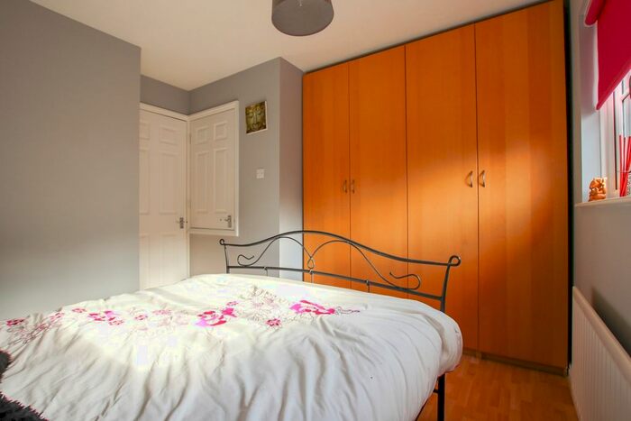 2 Bedroom Terraced House To Rent In Foxglove Way, Wallington, SM6