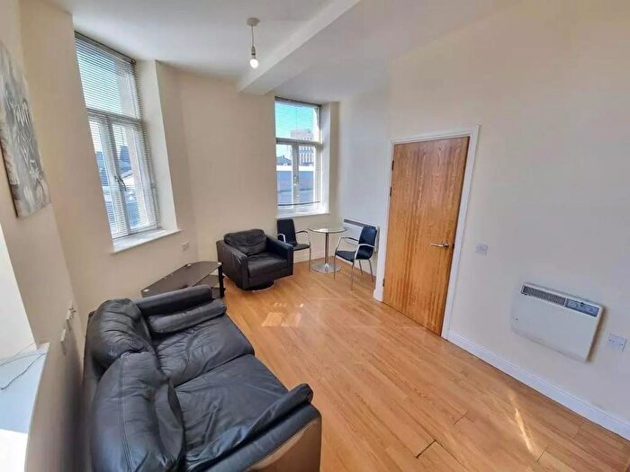 1 Bedroom Flat To Rent In Cornerhouse, Godwin St, Bradford, BD1