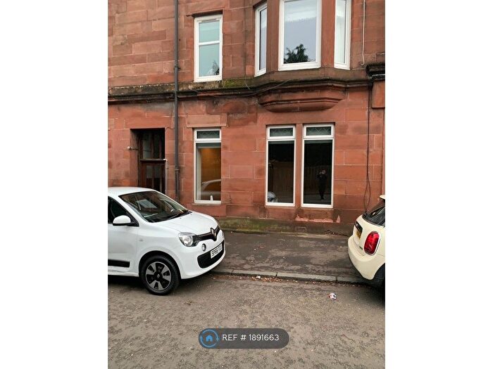 2 Bedroom Flat To Rent In Dumbarton Road, Old Kilpatrick, Glasgow, G60