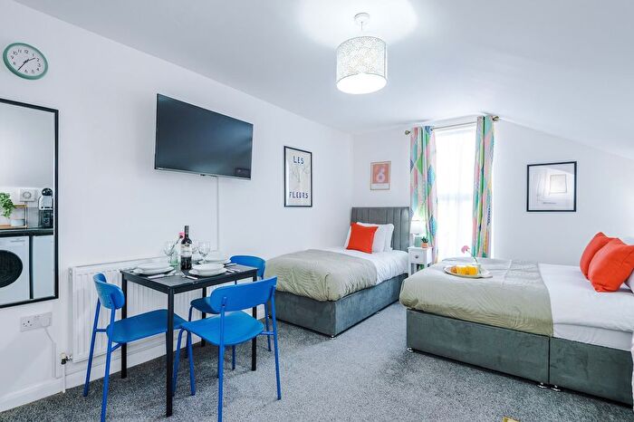 1 Bedroom Flat To Rent In Royal Leamington Spa, CV31