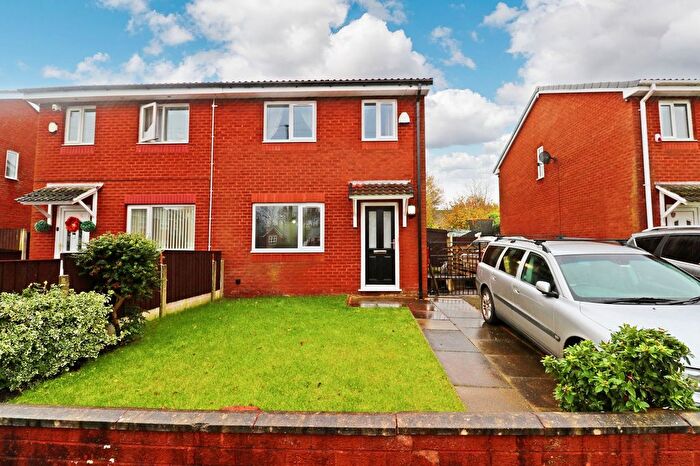 3 Bedroom Semi-Detached House To Rent In Lower Church Street, Widnes, WA8