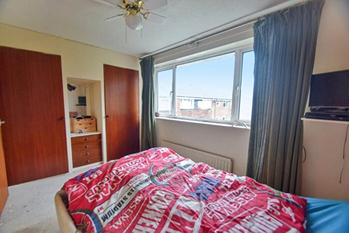 3 Bedroom Terraced House For Sale In Ploughmans Way, Rainham, Gillingham, ME8