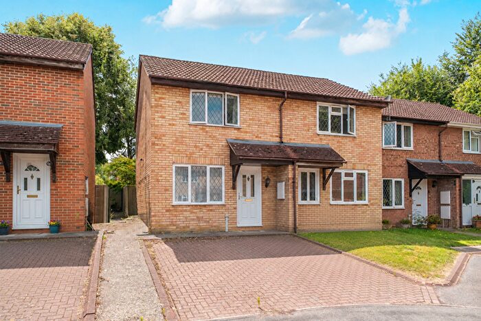 2 Bedroom End Of Terrace House For Sale In Calleva Close, Basingstoke, RG22