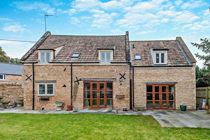 3 Bedroom Cottage For Sale In Mill Lane, Barrowden, Rutland, LE15