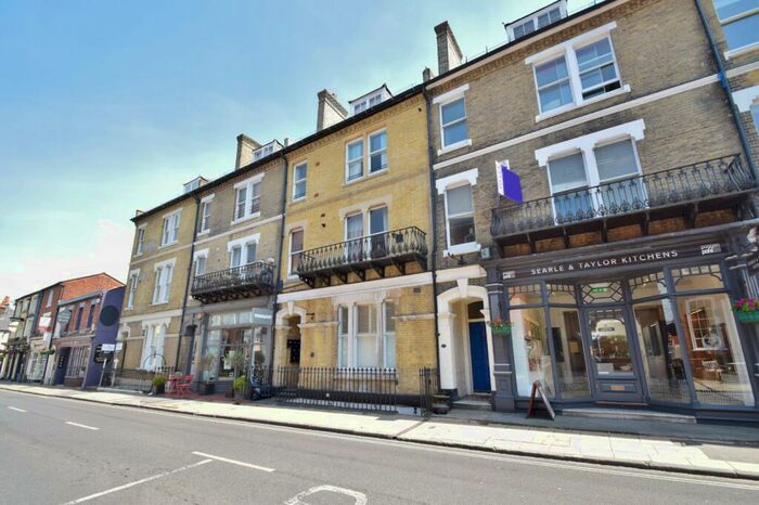 1 Bedroom Flat To Rent In Winchester, SO23