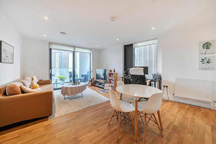 1 Bedroom Apartment For Sale In Station Road, London, SE13