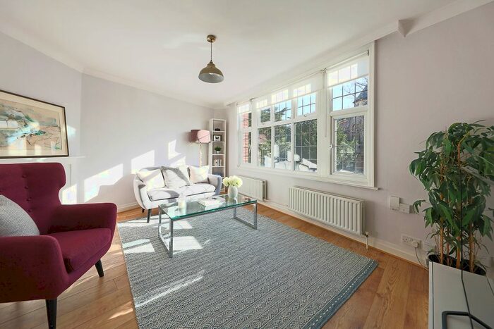 2 Bedroom Flat To Rent In Gideon Mews, St. Mary's Road, London, W5
