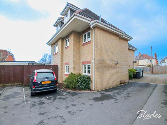 2 Bedroom Flat To Rent In Woodside Road, Southbourne, Bournemouth, BH5